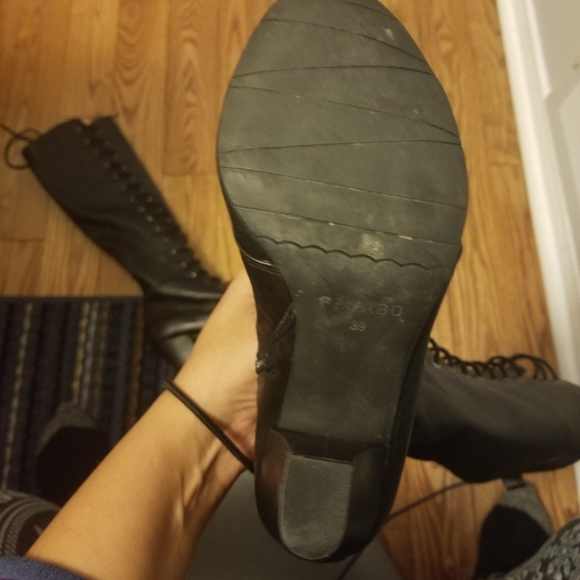 Real Leather lace front boots - Picture 5 of 6